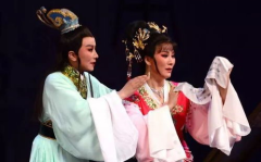 越剧孔雀东南飞,封建礼教下的爱情悲歌