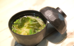 味增汤,日式传统美食的营养与美味探索