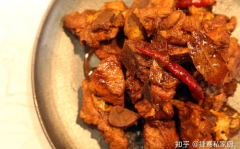 娱乐吃瓜酱骨头,揭秘酱骨头背后的故事与魅力